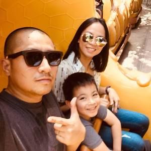 Meet your Posher, Poy